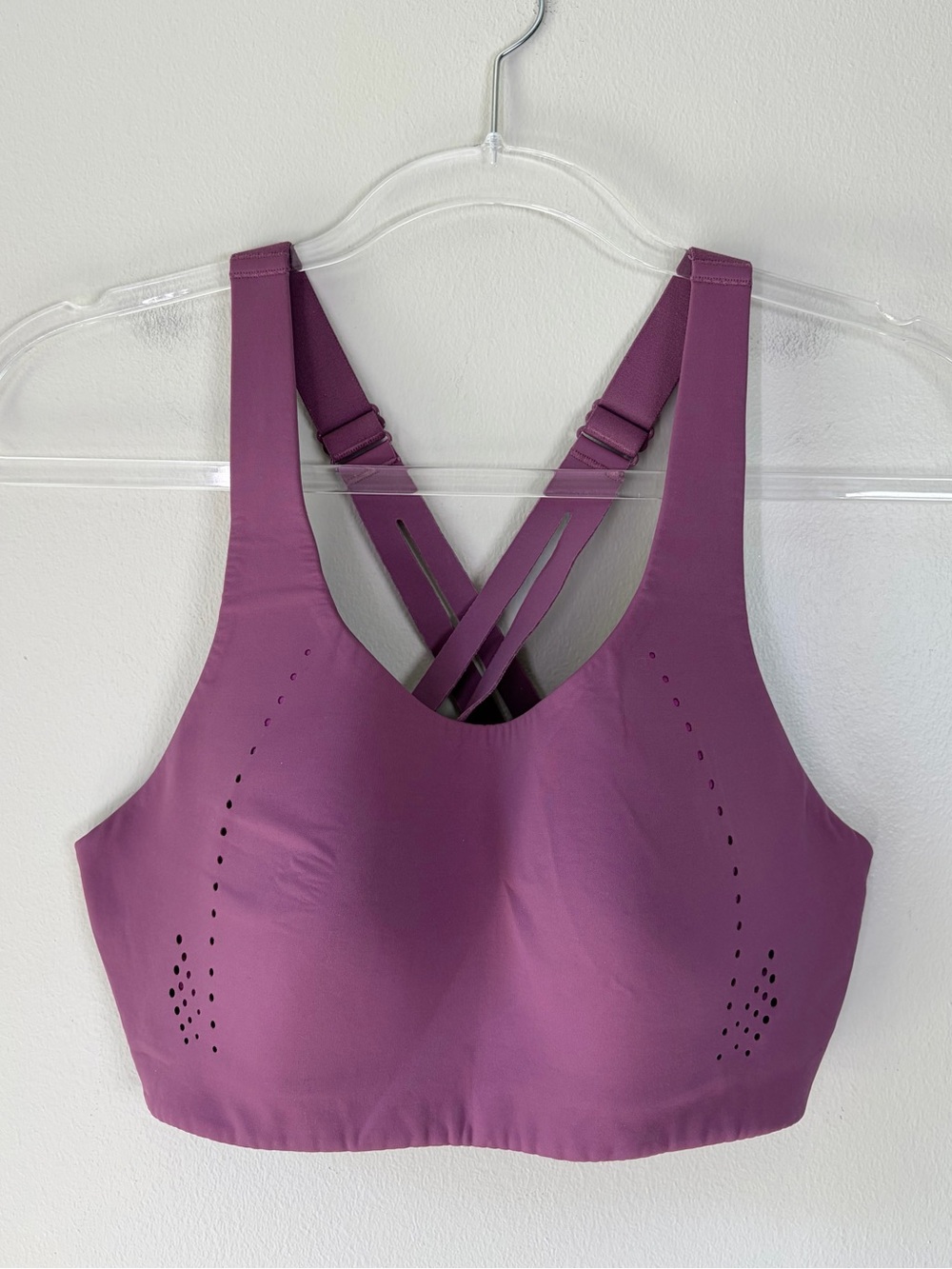 Lululemon 34C AirSupport High Support Sports Bra in Vintage Plum/Vivid Plum
